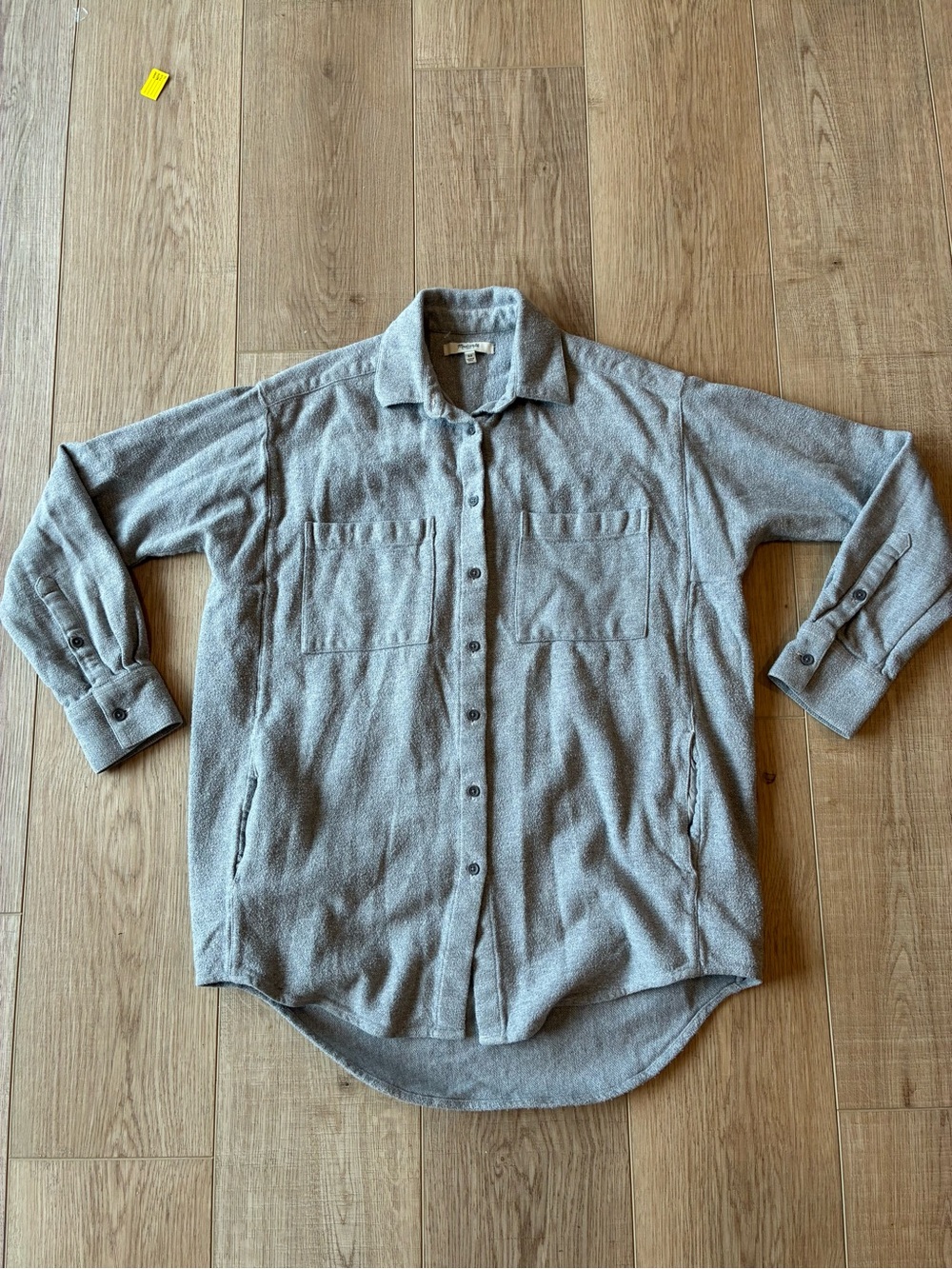 Madewell Long-Sleeve Button-Up cotton Shirt in Light Gray pockets size Xs cozy